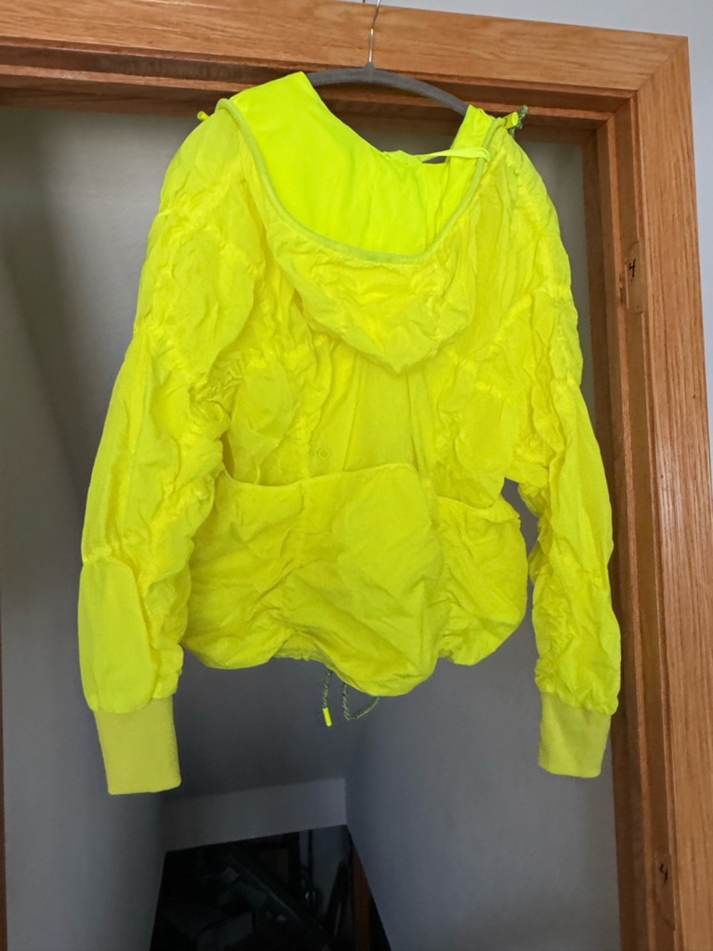 FP Movement by Free People Neon Yellow Cropped Bomber Anorak NWT retails $148 - Picture 2 of 3
